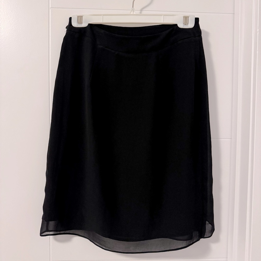 New without Tags H&M Flowy Asymmetrical Ruffled Summer Knee Length Skirt- Black - Picture 2 of 6